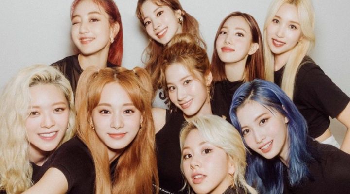 Conheça as integrantes do grupo de k-pop TWICE 