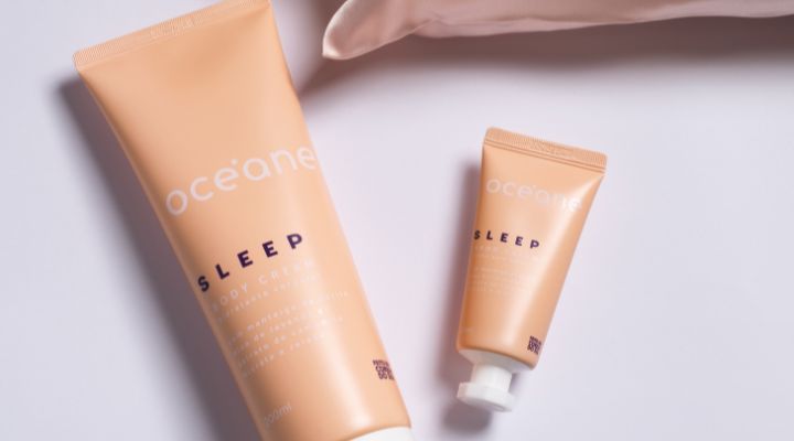 Produtos da linha Sleep da Oceane em fundo claro.