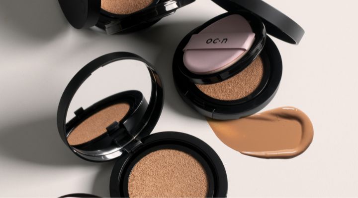 Caixas de maquiagem em tons de pele