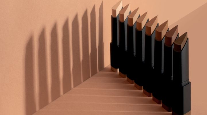 Paletas de batons com sombras projetadas interessantes